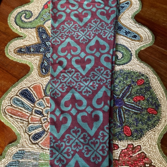 Lularoe OS Leggings Bundle - Picture 3 of 7